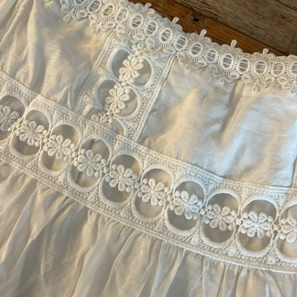 Elan White Lace Skirt Boho Tier Ruffles Peekaboo Lace Size M - Picture 3 of 9